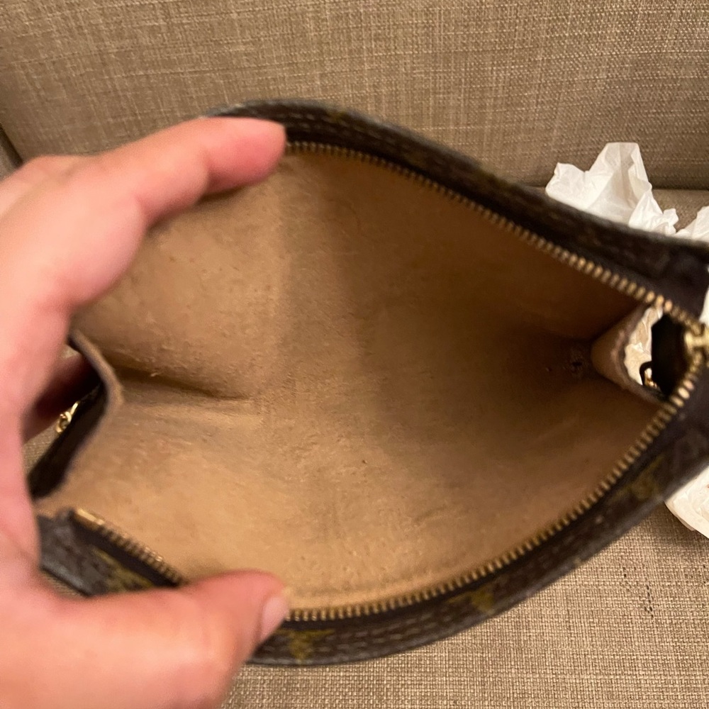 Monogram Canvas Crossbody Wallet - Brown - Picture 8 of 9